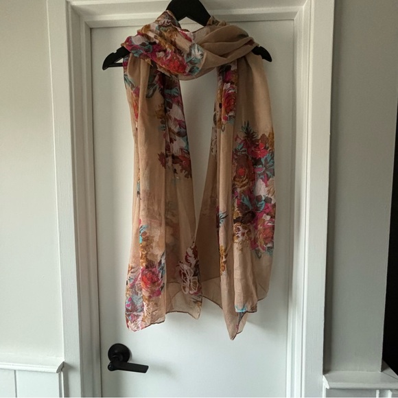 Light Weight Scarf | Tan & Floral - Picture 3 of 3